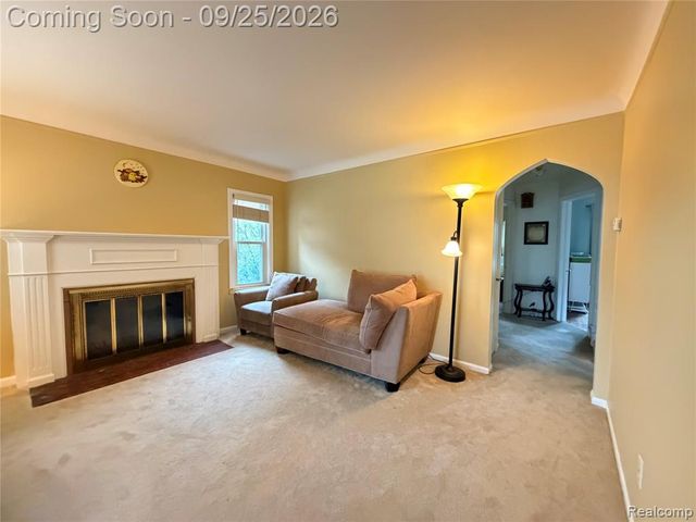 23835 Hollander Street, Dearborn, MI 48128