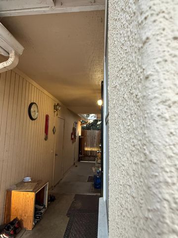 441 W Stanley Avenue, Reedley, CA 93654