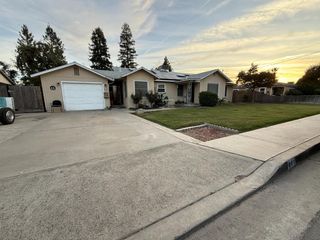 441 W Stanley Avenue, Reedley, CA 93654