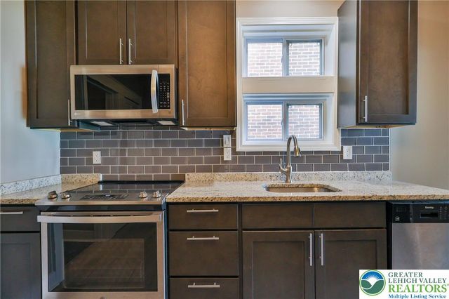 129 Goepp Street, Bethlehem City, PA 18018
