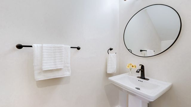 186 Charleston Ave, Pleasant View, TN 37146