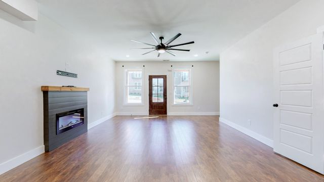 186 Charleston Ave, Pleasant View, TN 37146