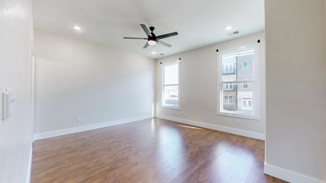 186 Charleston Ave, Pleasant View, TN 37146