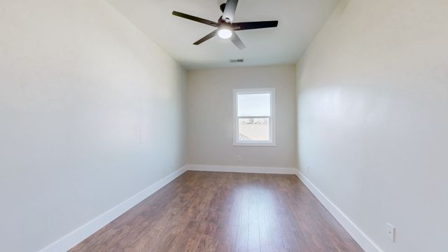 186 Charleston Ave, Pleasant View, TN 37146