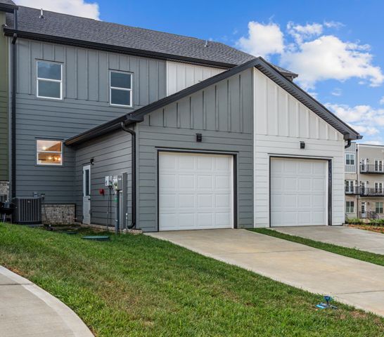 186 Charleston Ave, Pleasant View, TN 37146