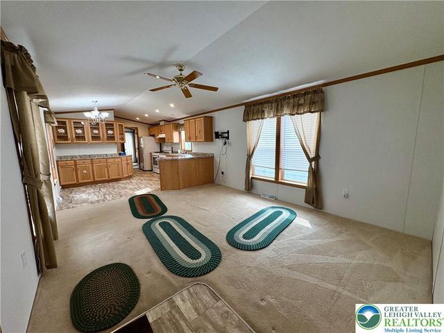 3267 2nd Avenue, North Whitehall Twp, PA 18069