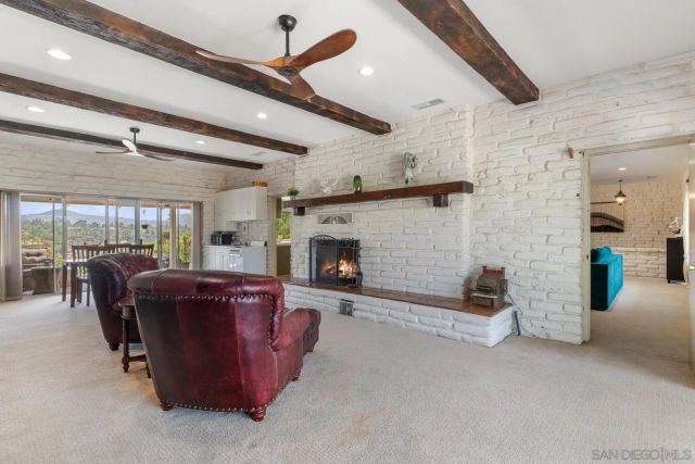 2422 Peet Lane, Escondido, CA 92025