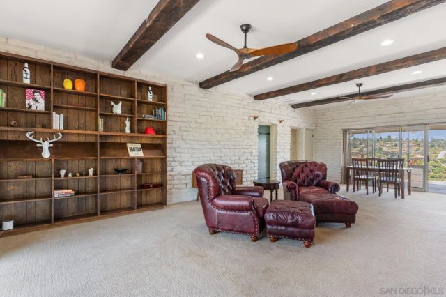 2422 Peet Lane, Escondido, CA 92025