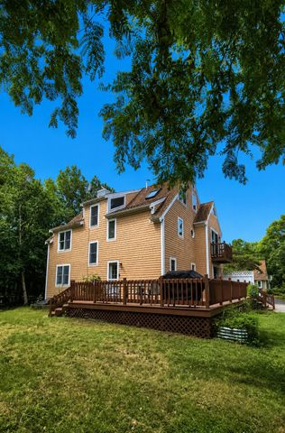131 Whippoorwill Circle, Mashpee, MA 02649