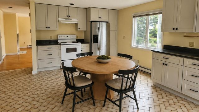 131 Whippoorwill Circle, Mashpee, MA 02649