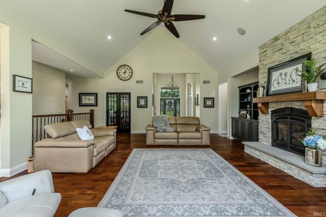 29591 Lakefield Court, Elkhart, IN 46514