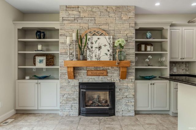 29591 Lakefield Court, Elkhart, IN 46514