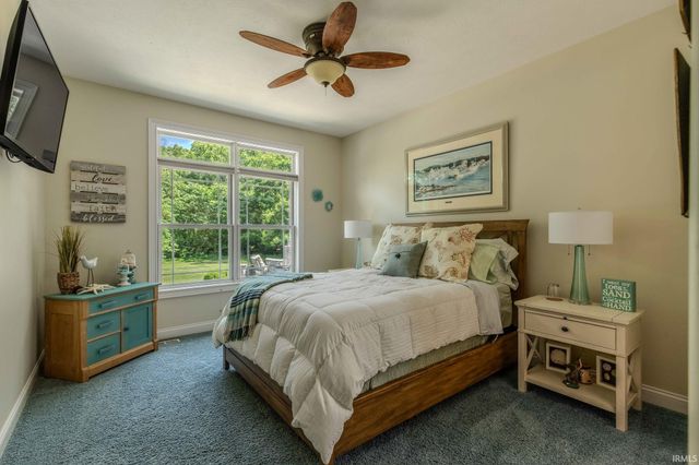 29591 Lakefield Court, Elkhart, IN 46514