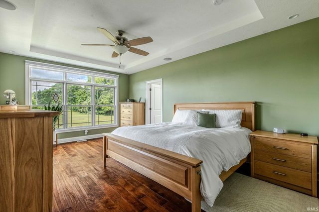 29591 Lakefield Court, Elkhart, IN 46514