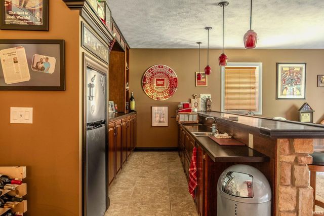 29591 Lakefield Court, Elkhart, IN 46514