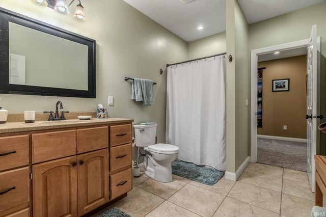 29591 Lakefield Court, Elkhart, IN 46514
