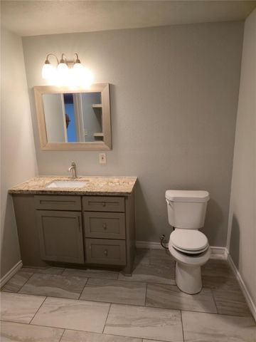 5203 Pensdale Street, Houston, TX 77033