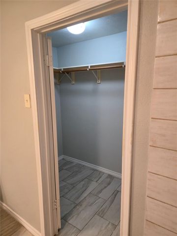 5203 Pensdale Street, Houston, TX 77033