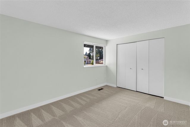 7902 89th Avenue SW, Lakewood, WA 98498