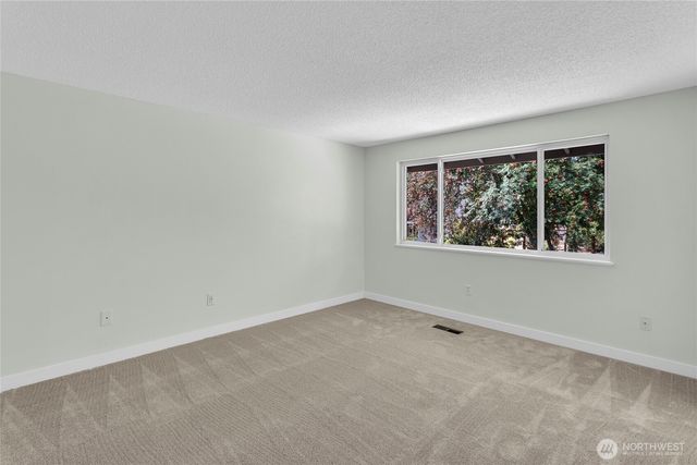 7902 89th Avenue SW, Lakewood, WA 98498