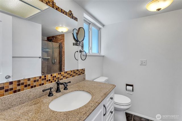 7902 89th Avenue SW, Lakewood, WA 98498