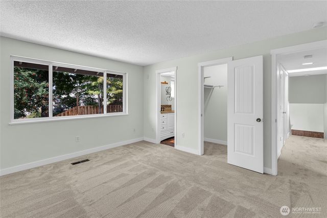 7902 89th Avenue SW, Lakewood, WA 98498