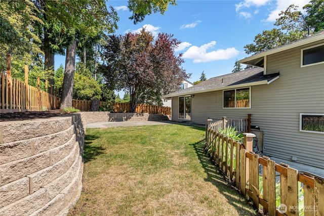 7902 89th Avenue SW, Lakewood, WA 98498