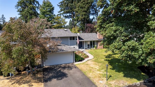7902 89th Avenue SW, Lakewood, WA 98498