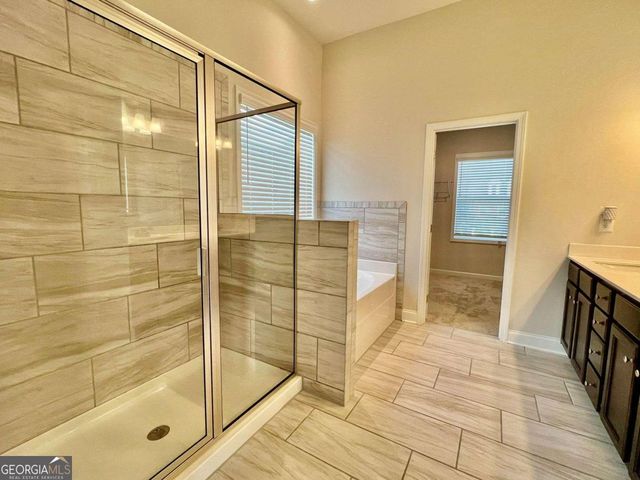 1702 Dover Creek Lane, Lawrenceville, GA 30045