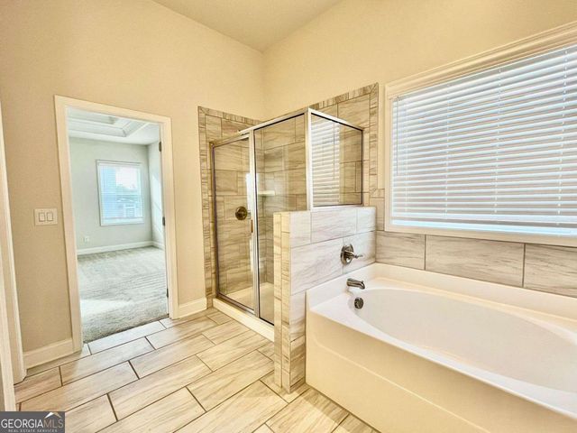 1702 Dover Creek Lane, Lawrenceville, GA 30045