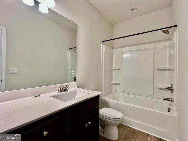 1702 Dover Creek Lane, Lawrenceville, GA 30045