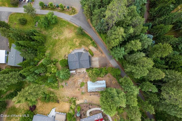 7605 W Sanders Rd, Coeur D'alene, ID 83814