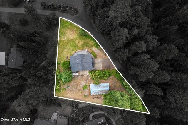 7605 W Sanders Rd, Coeur D'alene, ID 83814