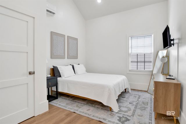 1010 Caroline Avenue, Mobile, AL 36604