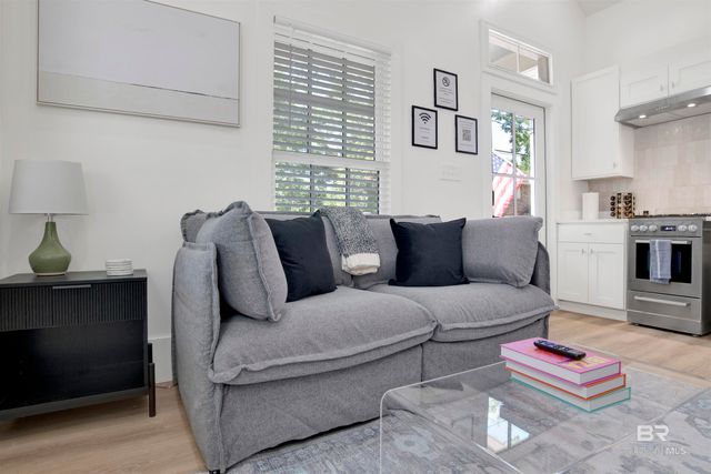 1010 Caroline Avenue, Mobile, AL 36604