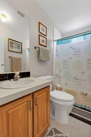 12837 Hacienda, Phelan, CA 92371