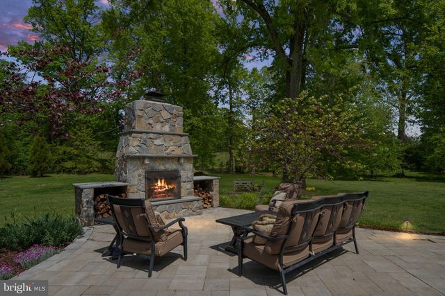 3513 WOOLMAN DR, Haymarket, VA 20169