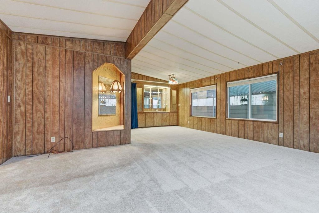 2311 W 16TH Ave, Spokane, WA 99224 photo 4