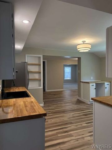 12915 Broadway Street, Alden, NY 14004