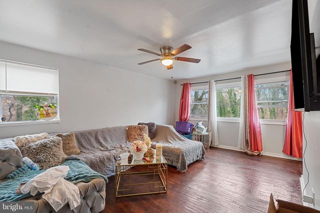 159 W MARYLAND AVE, Aldan, PA 19018