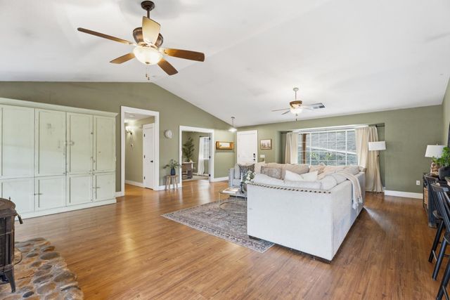 33515 River Knolls Lane, Coarsegold, CA 93614