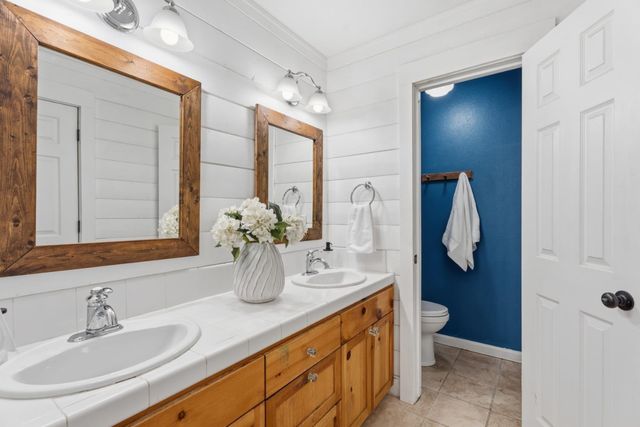 33515 River Knolls Lane, Coarsegold, CA 93614