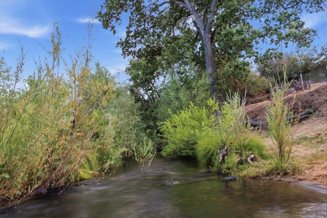 33515 River Knolls Lane, Coarsegold, CA 93614