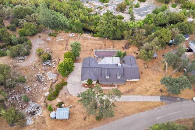 33515 River Knolls Lane, Coarsegold, CA 93614