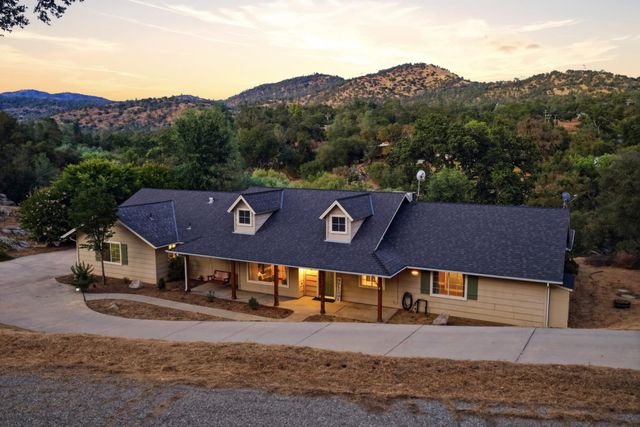 33515 River Knolls Lane, Coarsegold, CA 93614