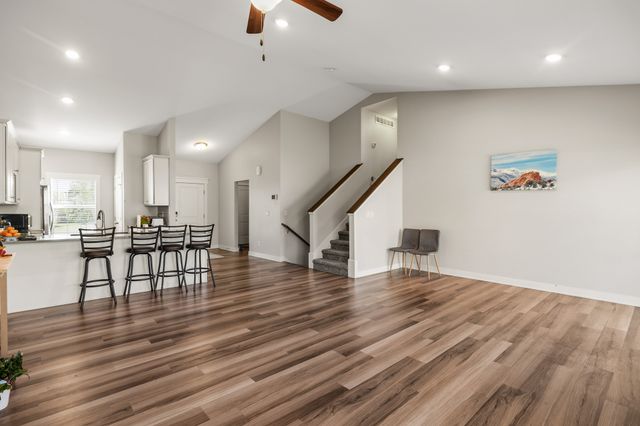 4120 NW Countrywood Drive, Ankeny, IA 50023