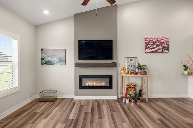 4120 NW Countrywood Drive, Ankeny, IA 50023