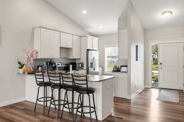 4120 NW Countrywood Drive, Ankeny, IA 50023