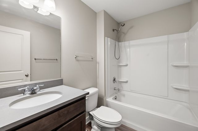 4120 NW Countrywood Drive, Ankeny, IA 50023