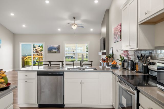 4120 NW Countrywood Drive, Ankeny, IA 50023